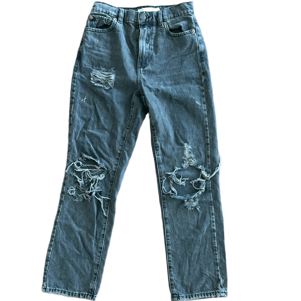 Garage: Vintage Straight: Black Distressed Jeans: Size 0